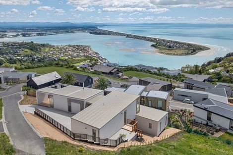 Photo of property in 3 Ararat Lane, Clifton, Christchurch, 8081