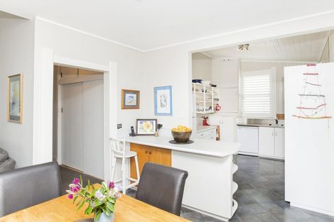 Photo of property in 6 Iranui Road, Inner Kaiti, Gisborne, 4010