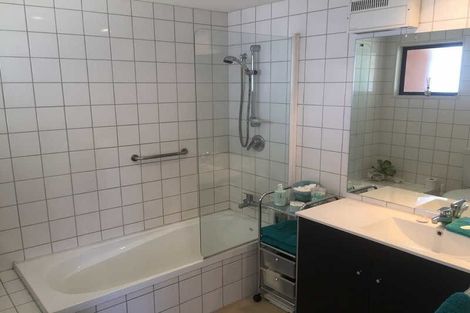 Photo of property in 18 Lothian Street, Ilam, Christchurch, 8041