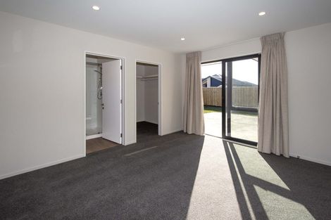 Photo of property in 21 Cousins Street, Woodend, 7691
