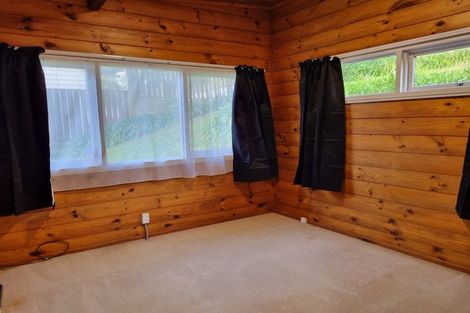 Photo of property in 7 Brora Crescent, Papakowhai, Porirua, 5024