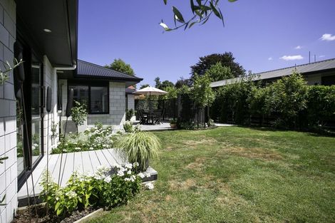 Photo of property in 48b Hamilton Road, Cambridge, 3434