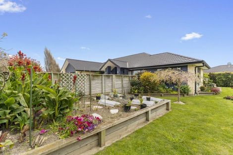 Photo of property in 6 Moy Place, Otaki, 5512