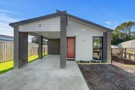 Photo of property in 18 Taupata Lane, Helensville, 0800