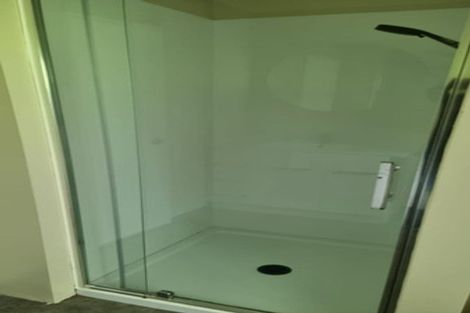 Photo of property in 6 Sherpa Place, Massey, Auckland, 0614