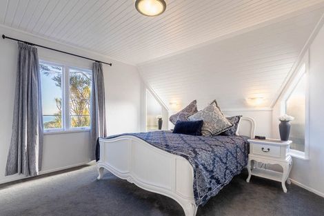 Photo of property in 29 The Track, Plimmerton, Porirua, 5026