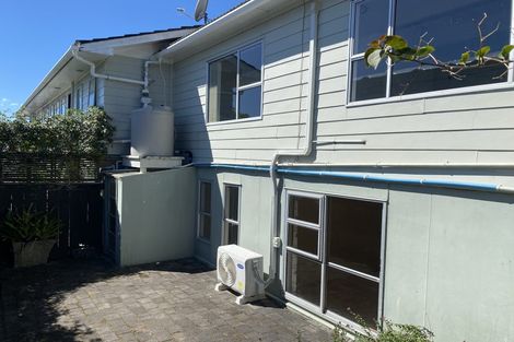 Photo of property in 11 Bannerman Road, Morningside, Auckland, 1022