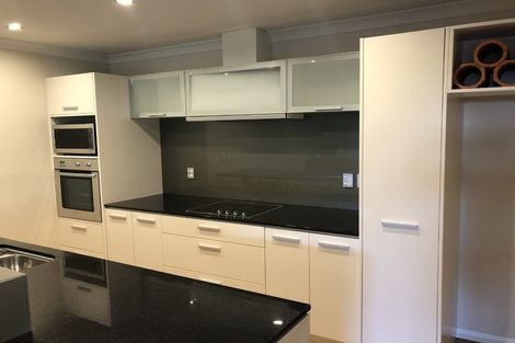 Photo of property in 7/235 Devonport Road, Tauranga, 3110