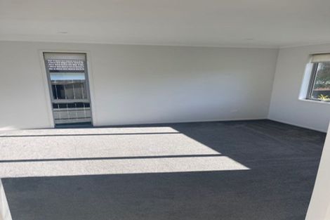 Photo of property in 178 Helenslee Road, Pokeno, 2472