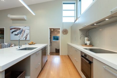 Photo of property in 77 Goods Road, Otumoetai, Tauranga, 3110