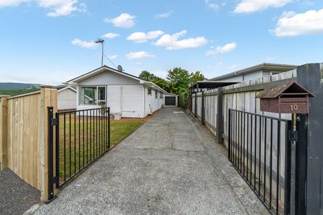 Photo of property in 10 Christchurch Crescent, Kelson, Lower Hutt, 5010