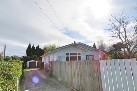 Photo of property in 49 Wainoni Road, Wainoni, Christchurch, 8061