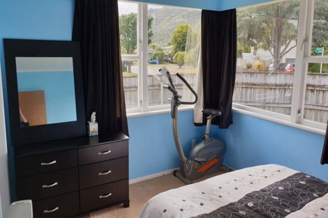 Photo of property in 58 California Drive, Totara Park, Upper Hutt, 5018