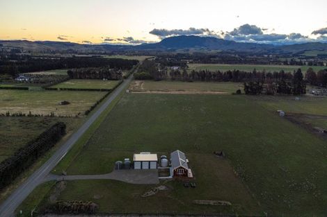 Photo of property in 86 Racecourse Road, Amberley, 7482