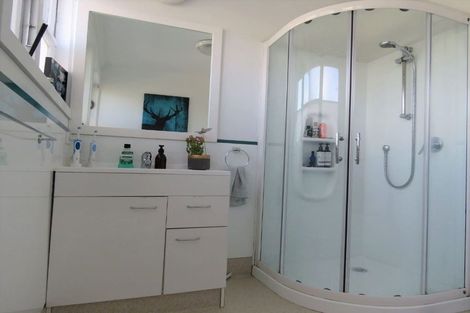 Photo of property in 9 Reynolds Street, Taita, Lower Hutt, 5011