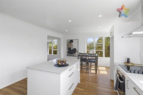 Photo of property in 162 Queen Street West, Levin, 5510