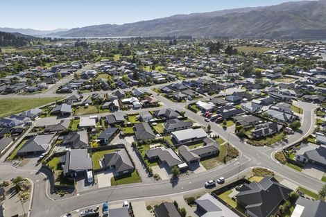 Photo of property in 4 Magnetic Place, Cromwell, 9310