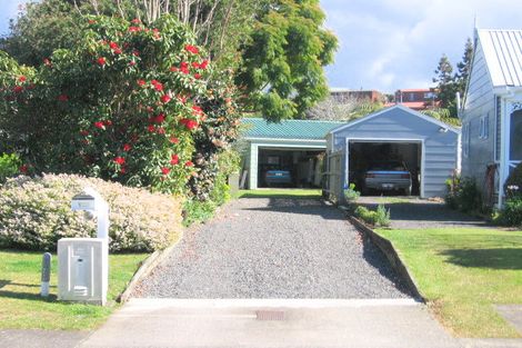 Photo of property in 122 Moana Anu Anu Avenue, Whangamata, 3620