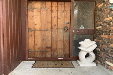 Photo of property in 7 Mayfair Place, Tawa, Wellington, 5028