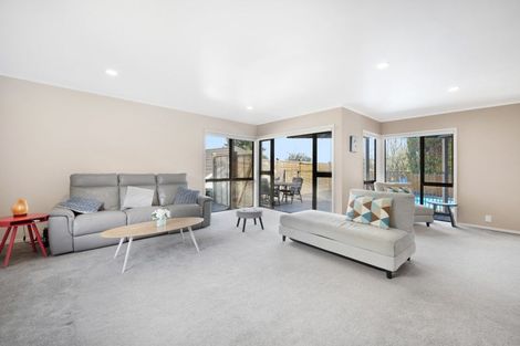 Photo of property in 12a Estelle Place, Farm Cove, Auckland, 2012