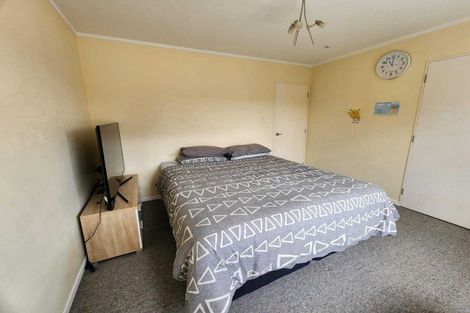 Photo of property in 3 Fenchurch Grove, Stokes Valley, Lower Hutt, 5019