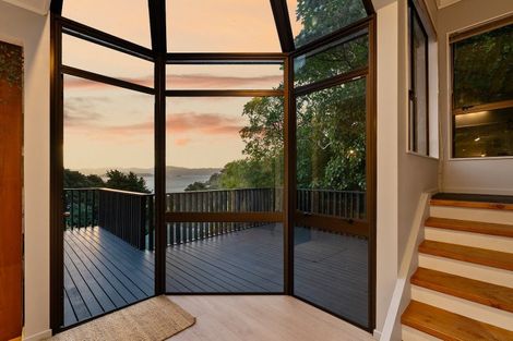 Photo of property in 19 Kaitawa Road, York Bay, Lower Hutt, 5013