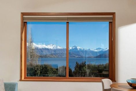 Photo of property in 337 Beacon Point Road, Wanaka, 9305