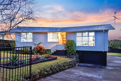 Photo of property in 9 Walden Place, Mangere East, Auckland, 2024