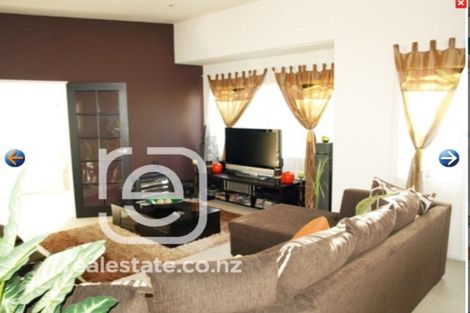 Photo of property in 657 Beach Road, Rothesay Bay, Auckland, 0630