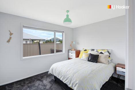 Photo of property in 8 Roblyn Place, Mosgiel, 9024