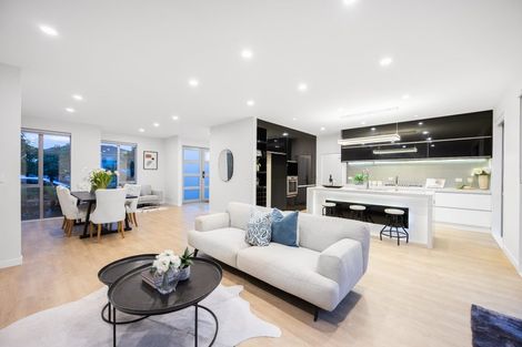 Photo of property in 27 Westerley Place, Long Bay, Auckland, 0630