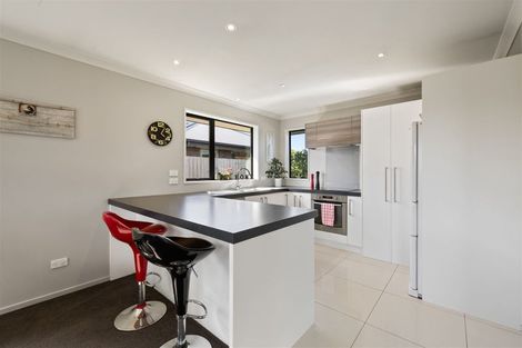 Photo of property in 15f Marlowe Place, Rolleston, 7614