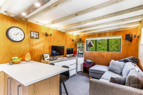 Photo of property in 17 Yelash Road, Massey, Auckland, 0614