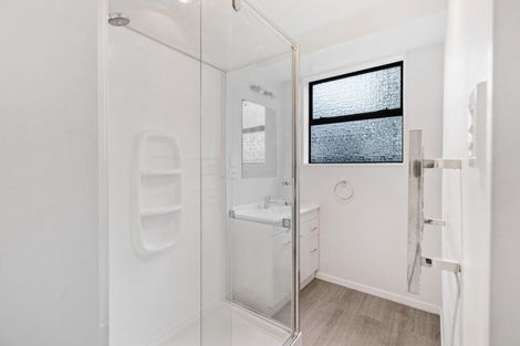 Photo of property in 2/72 Samuel Street, Hoon Hay, Christchurch, 8025