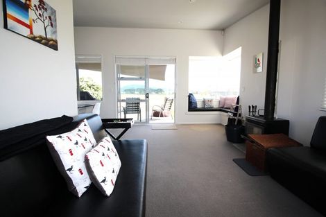 Photo of property in 150 The Fairway, Matarangi, Whitianga, 3592