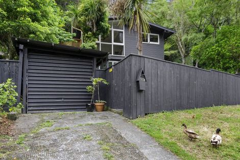 Photo of property in 145a Pinehaven Road, Pinehaven, Upper Hutt, 5019
