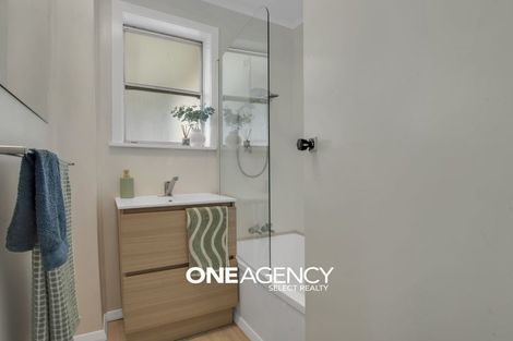 Photo of property in 58 Sievers Grove, Cannons Creek, Porirua, 5024