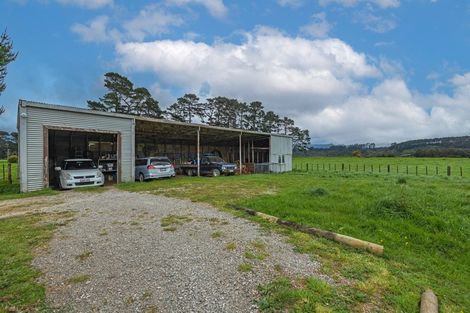 Photo of property in 1078 Kakariki Road, Eketahuna, 4995