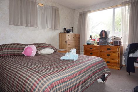 Photo of property in 79 Waratah Street, Avondale, Christchurch, 8061