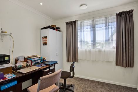 Photo of property in 30 Waipapa Road, Waitara, 4383