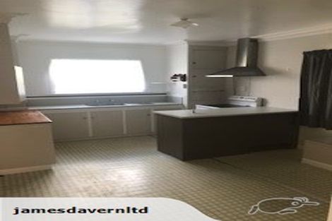 Photo of property in 10 Albert Street, Riverhead, 0820
