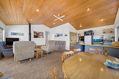 Photo of property in 463 Peninsula Road, Kelvin Heights, Queenstown, 9300