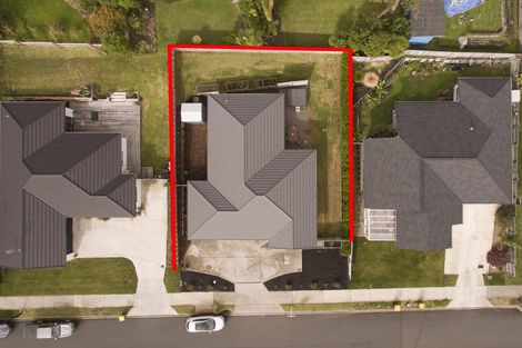 Photo of property in 43 Symes Drive, Red Beach, 0932