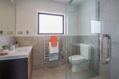 Photo of property in 19 Wangapeka Way, Aotea, Porirua, 5024