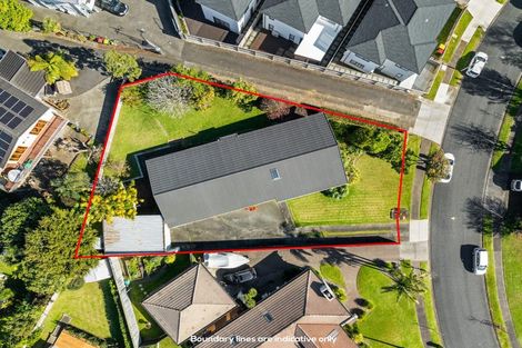 Photo of property in 16 Fielding Crescent, Farm Cove, Auckland, 2012