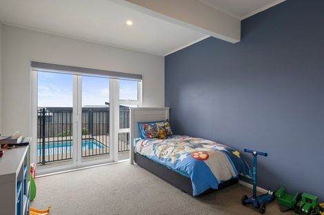 Photo of property in 24a Huia Street, Waikanae, 5036