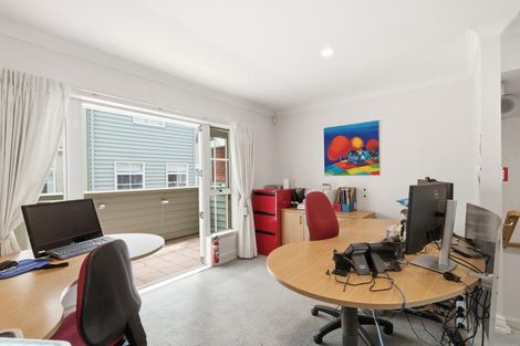 Photo of property in 58 Pipitea Street, Thorndon, Wellington, 6011