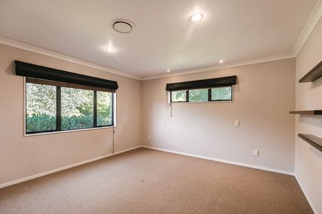 Photo of property in 45 Dobsons Lane, Kelvin Grove, Palmerston North, 4470