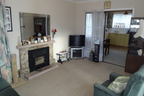 Photo of property in 4 Akaroa Street, Kaiapoi, 7630