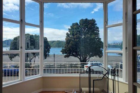 Photo of property in 476 Evans Bay Parade, Hataitai, Wellington, 6021